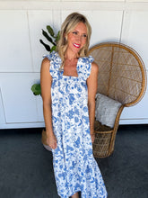 Load image into Gallery viewer, THML Weekend MIDI Dress