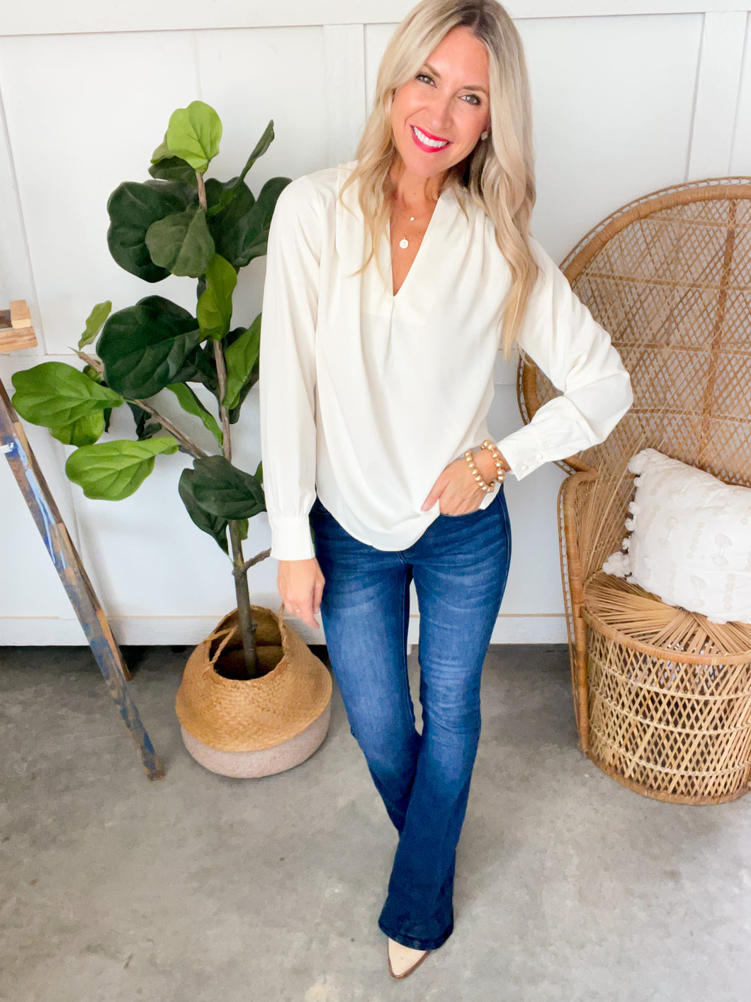 Ivory Long Sleeve Pleated Collar Top