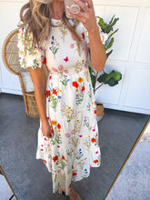 Load image into Gallery viewer, THML Puff Sleeve Floral Maxi