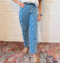Load image into Gallery viewer, Barrel Bow Jeans