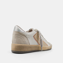 Load image into Gallery viewer, Salma Gold Sneakers