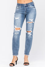 Load image into Gallery viewer, Mid-Rise Boyfriend Denim