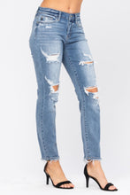 Load image into Gallery viewer, Mid-Rise Boyfriend Denim