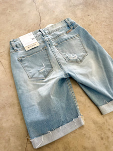 KanCan Lightwash Denim Shorts