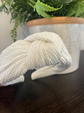Load image into Gallery viewer, Muslin Headband
