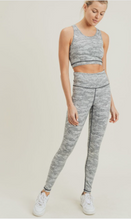 Load image into Gallery viewer, Sara Sandstorm Leggings
